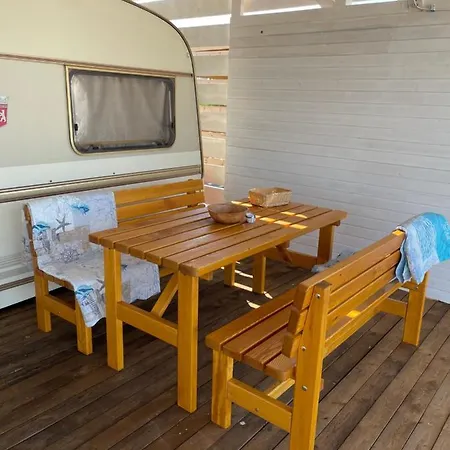 Wonderfull Sea Caravan On Gardenia Camping 营地 希典