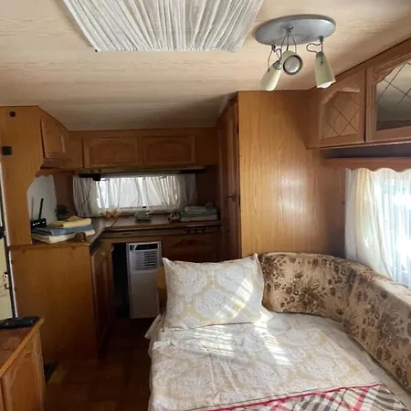 Wonderfull Sea Caravan On Gardenia Camping